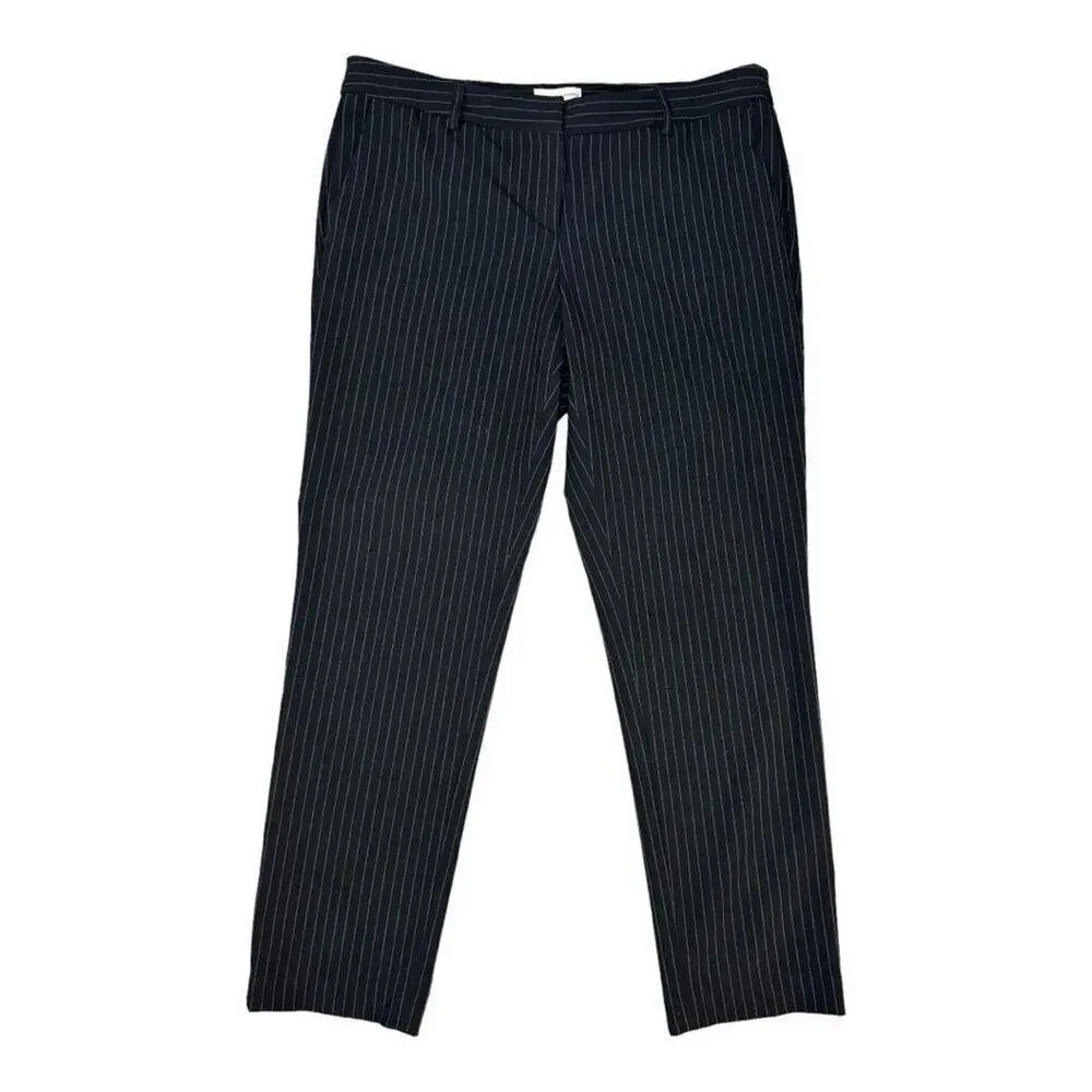 Adrienne Vittadini Women’s Size 10 Black & White Pinstripe Pants